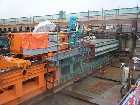 上床版PCR桁推進状況の画像